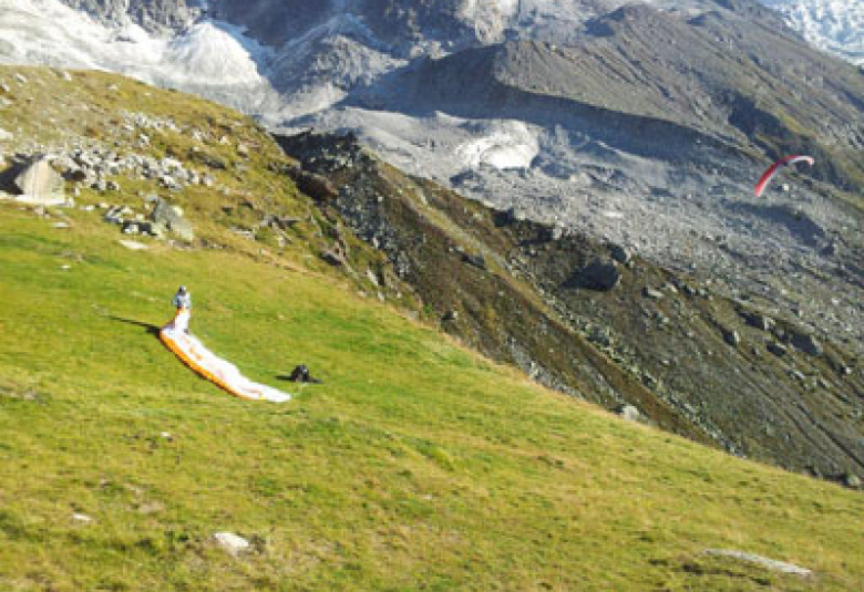 speed-flying accident at Plan de l'Aiguille