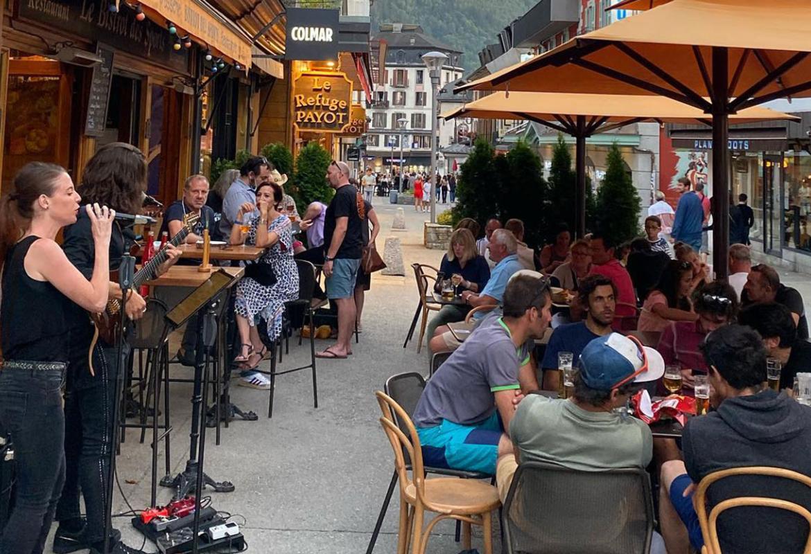Le BDS Bistrot des Sports Chamonix - the local pub & restaurant