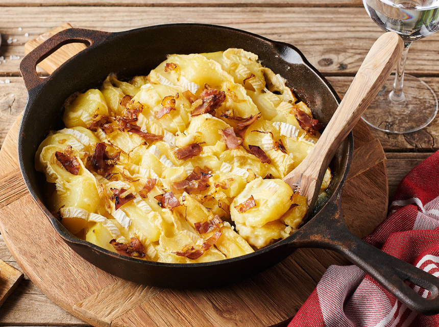 Raclette à Chamonix - Flavours of Chamonix